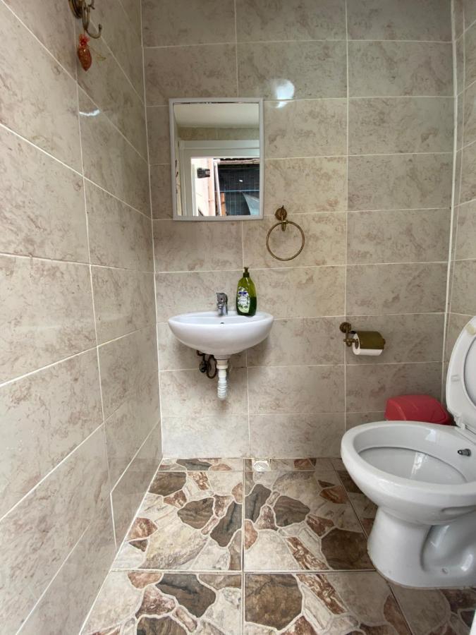 Taksim Wooden House Hostel Стамбул Экстерьер фото
